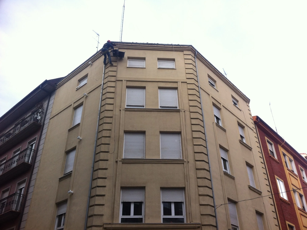 Trabajos verticales de albañileria